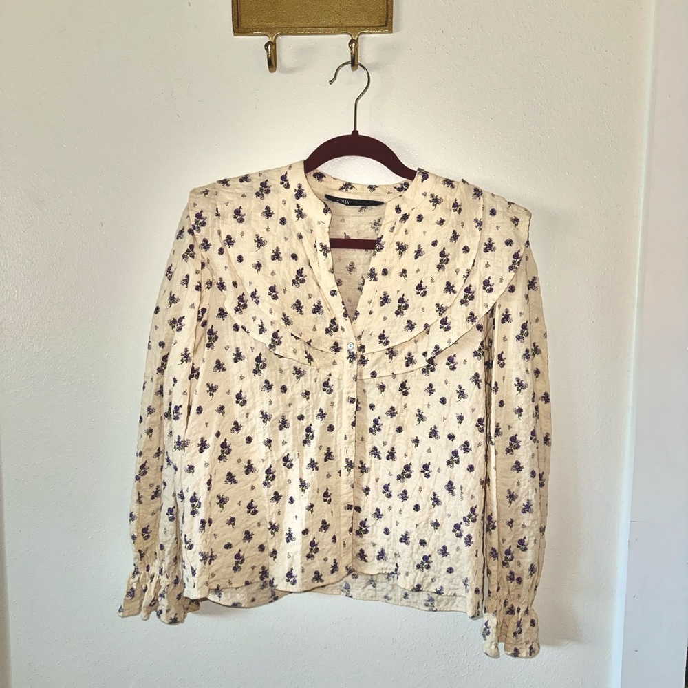 Floral ruffled blouse from Zara